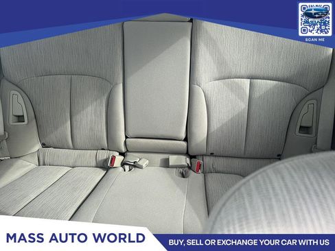 Used 2013 Subaru Outback 2.5i Premium image 8