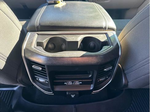 Used 2019 RAM 1500 Big Horn image 19