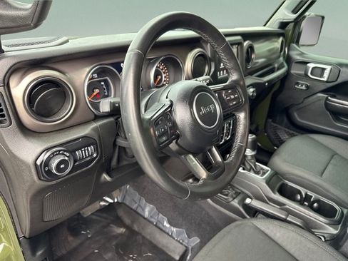 Used 2020 Jeep Wrangler Unlimited Sport S AWD/4WD image 18