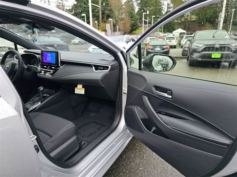 New 2026 Toyota Corolla SE image 10