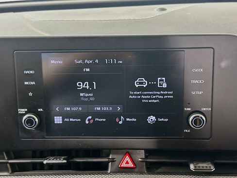 Used 2025 Kia Sportage LX image 19