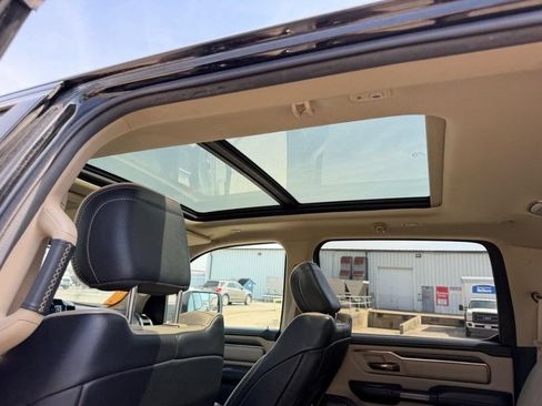 Used 2019 RAM 1500 Limited AWD/4WD image 8