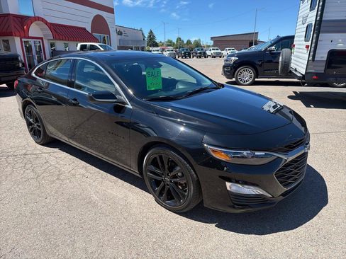 Used 2024 Chevrolet Malibu LT w/ Midnight Edition FWD image 2