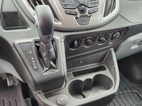 Used 2018 Ford Transit 350 XLT image 23