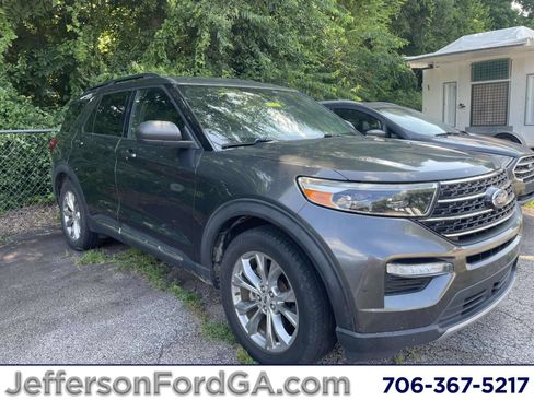 Used 2020 Ford Explorer XLT w/ Equipment Group 202A RWD image 1