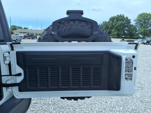 Used 2025 Jeep Wrangler Unlimited Sport S 4xe AWD/4WD image 22