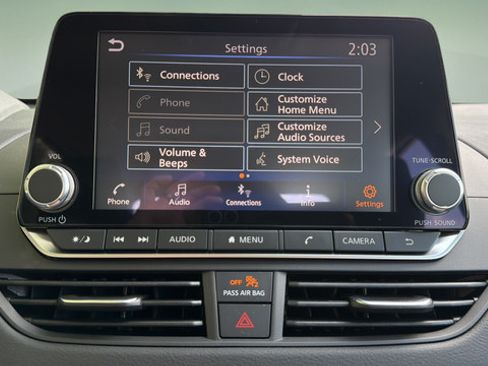 Certified 2025 Nissan Altima 2.5 S FWD image 21