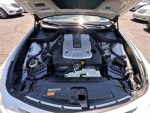 Used 2010 INFINITI G37 Journey w/ Premium Pkg RWD image 10