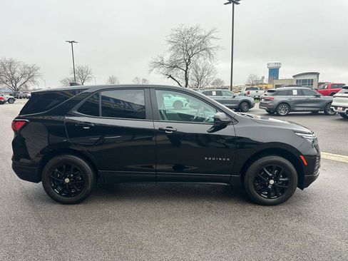Used 2024 Chevrolet Equinox LS image 8