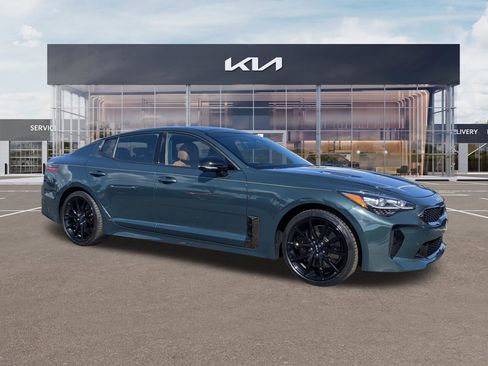 Used 2023 Kia Stinger GT2 w/ Option Group 020 image 2