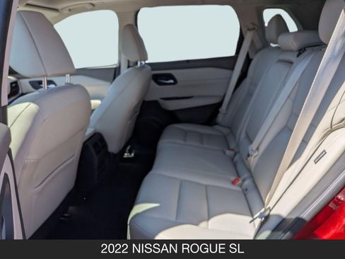Used 2022 Nissan Rogue SL w/ SL Premium Package FWD image 18