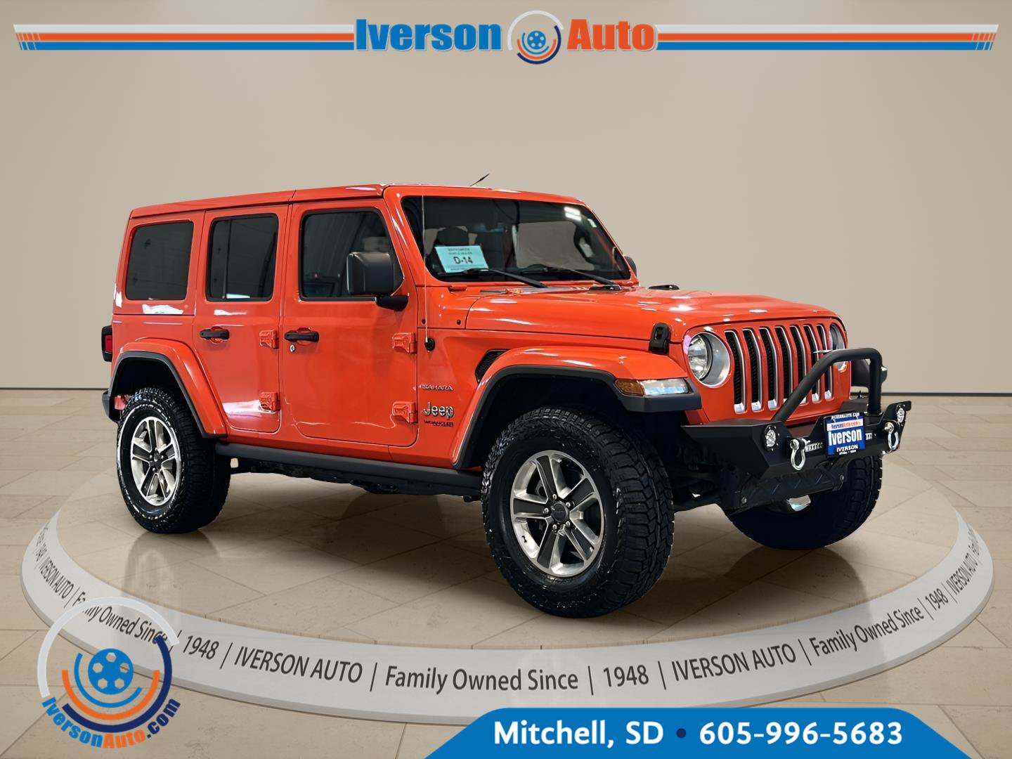 Used 2019 Jeep Wrangler Unlimited Sahara w/ Uconnect 4C Nav & Sound Group AWD/4WD image 1