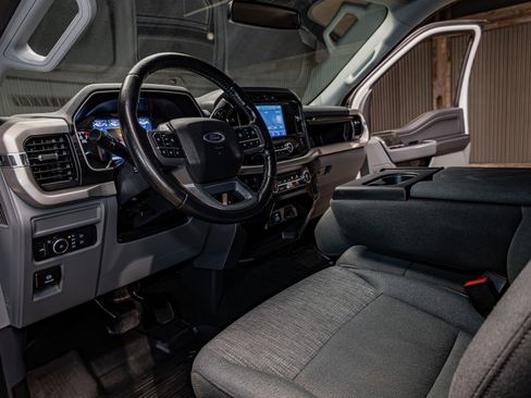 Used 2022 Ford F150 XLT w/ Equipment Group 301A Mid image 11