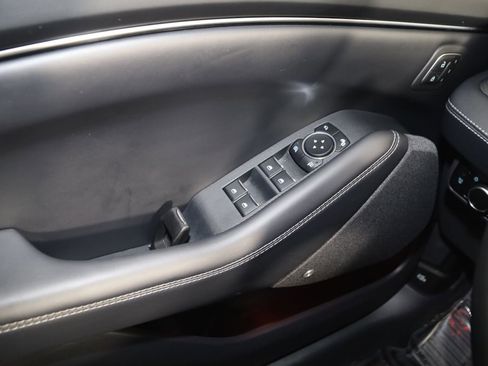 Used 2025 Ford Mustang Mach-E Premium AWD/4WD image 25