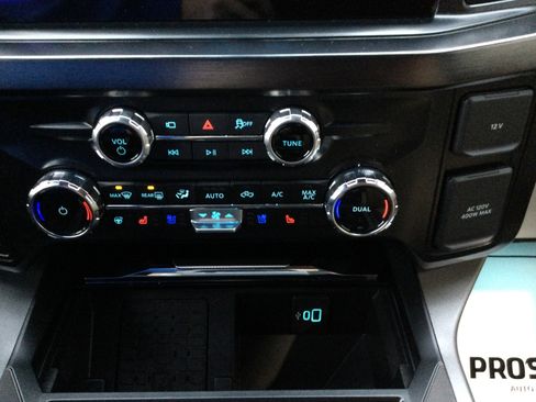 New 2026 Ford F350 Lariat w/ Lariat Ultimate Package image 14