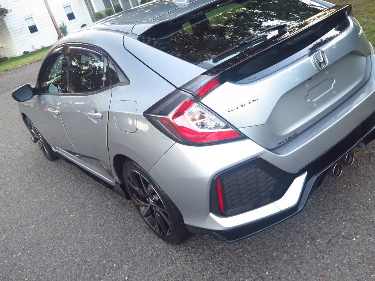 Used 2018 Honda Civic Sport image 23