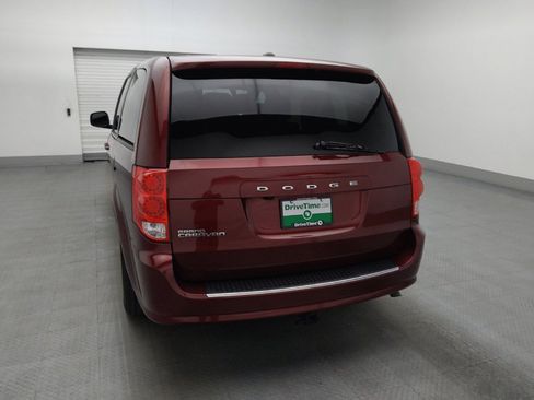 Used 2019 Dodge Grand Caravan SE FWD image 6