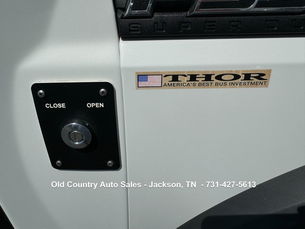 Used 2012 Ford F550 2WD Regular Cab Super Duty w/ Payload Upgrade Pkg image 69