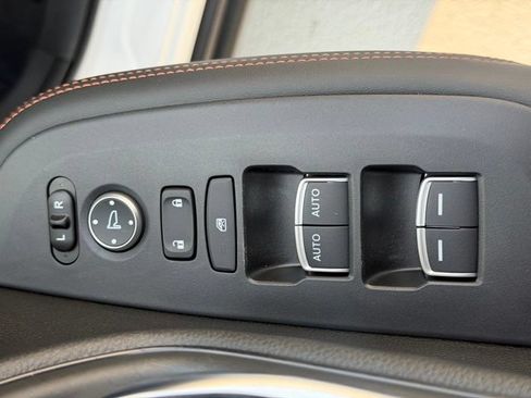 Certified 2024 Honda HR-V Sport image 23