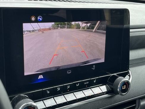 Used 2026 Chevrolet Colorado Trail Boss AWD/4WD image 31