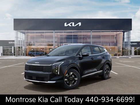 New 2026 Kia Sportage LX FWD image 1