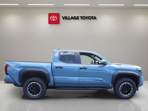 New 2026 Toyota Tacoma TRD Off-Road AWD/4WD image 6