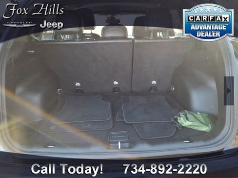 Used 2023 Jeep Compass Limited AWD/4WD image 10