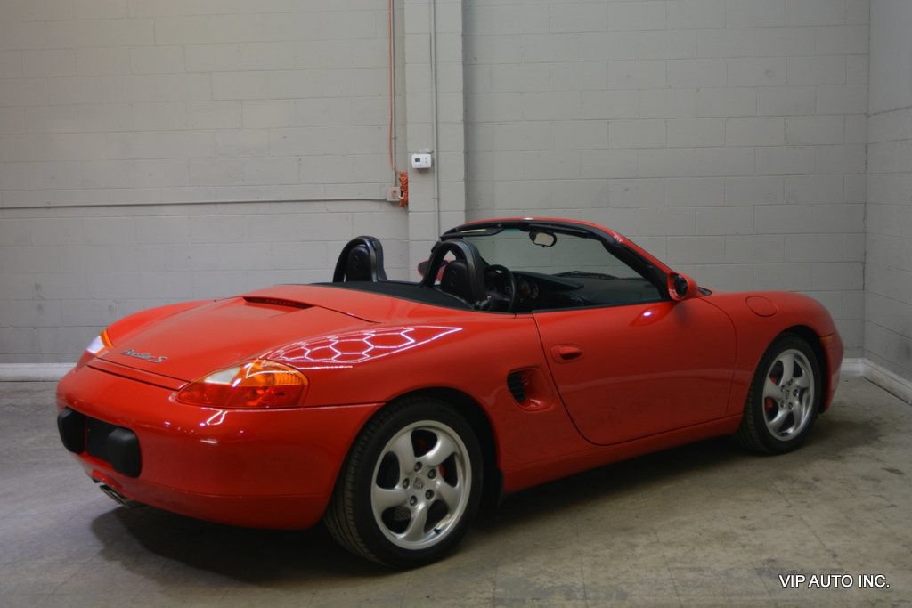 Used 2002 Porsche Boxster S RWD image 17