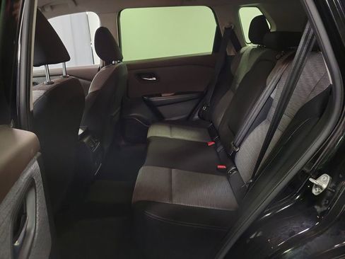 Used 2023 Nissan Rogue SV FWD image 23