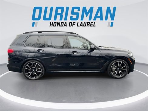 Used 2019 BMW X7 xDrive50i w/ M Sport Package image 9