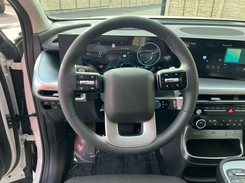 New 2026 Hyundai Ioniq 9 SE image 34