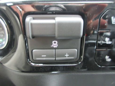 New 2026 GMC Sierra 1500 SLT w/ SLT Premium Plus Package image 21