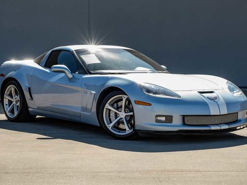 Used 2012 Chevrolet Corvette Grand Sport w/ 4LT Preferred Equipment Group image 7