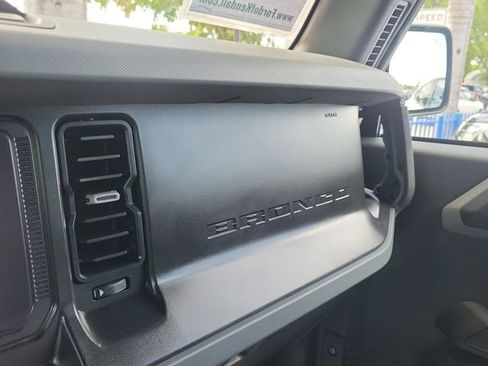 Used 2023 Ford Bronco Big Bend AWD/4WD image 28