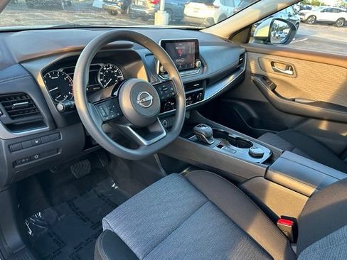 Certified 2023 Nissan Rogue SV AWD/4WD image 31