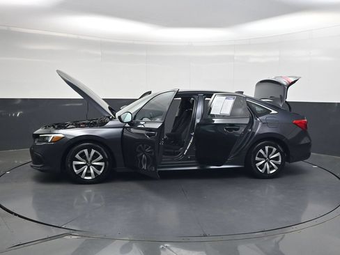 Used 2023 Honda Civic LX image 41