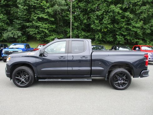 Used 2023 Chevrolet Silverado 1500 RST AWD/4WD image 8