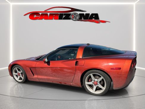 Used 2005 Chevrolet Corvette Coupe w/ Preferred Equipment Group RWD image 9