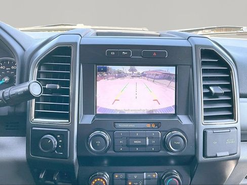 Used 2022 Ford F250 XLT AWD/4WD image 15