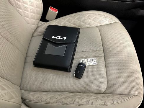 Used 2022 Kia Sorento SX FWD image 36
