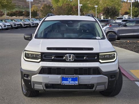 New 2026 Honda Passport RTL image 2