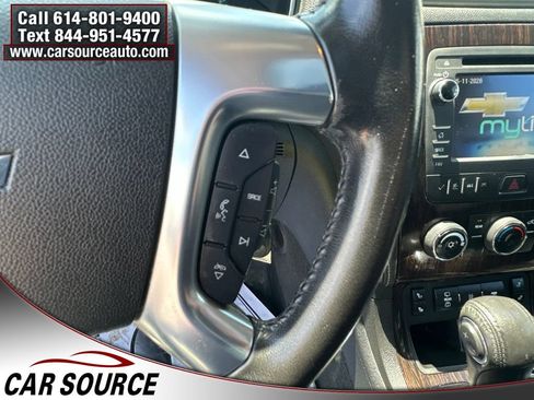 Used 2015 Chevrolet Traverse LT w/ Style and Technology Package FWD image 6