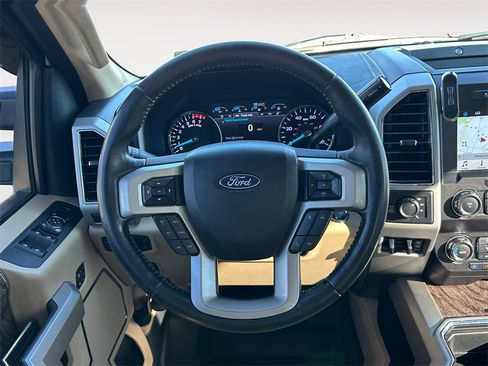 Used 2019 Ford F250 Lariat w/ Lariat Ultimate Package image 12