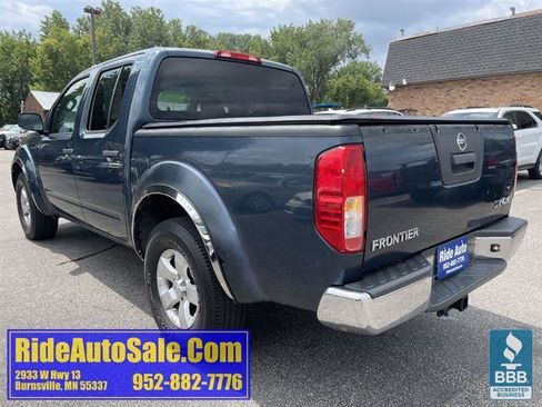 Used 2013 Nissan Frontier SV AWD/4WD image 7