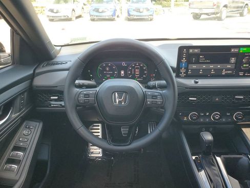 Used 2023 Honda Accord Sport image 22