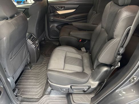 Used 2019 Subaru Ascent Premium w/ Popular Package #3 image 43