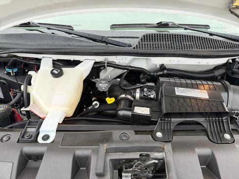 Used 2020 Chevrolet Express 2500 w/ Driver Convenience Package image 25