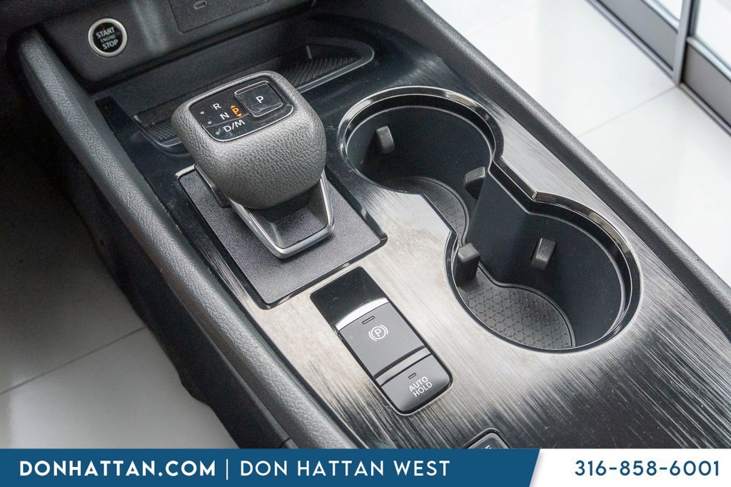 Used 2023 Nissan Rogue SV FWD image 9