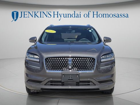 Used 2022 Lincoln Nautilus Reserve w/ Equipment Group 201A FWD image 12
