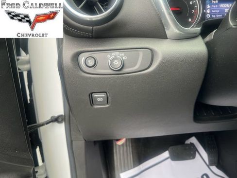 Used 2019 Chevrolet Blazer LT FWD image 23